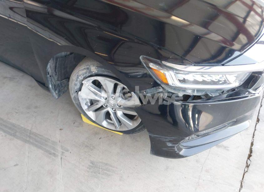 Photo 6 of 2019 Honda Accord LX (VIN 1HGCV1F13KA045159)