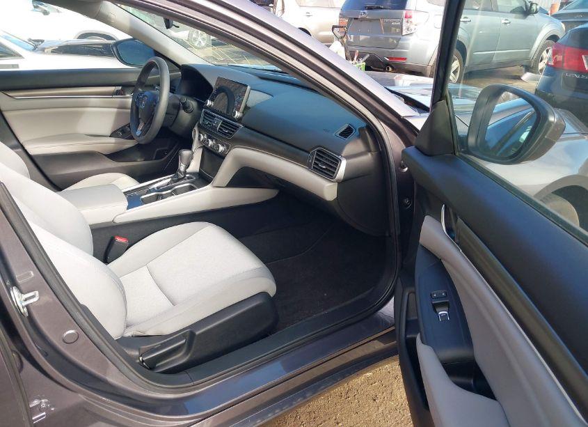 Photo 5 of 2019 Honda Accord LX (VIN 1HGCV1F13KA069008)