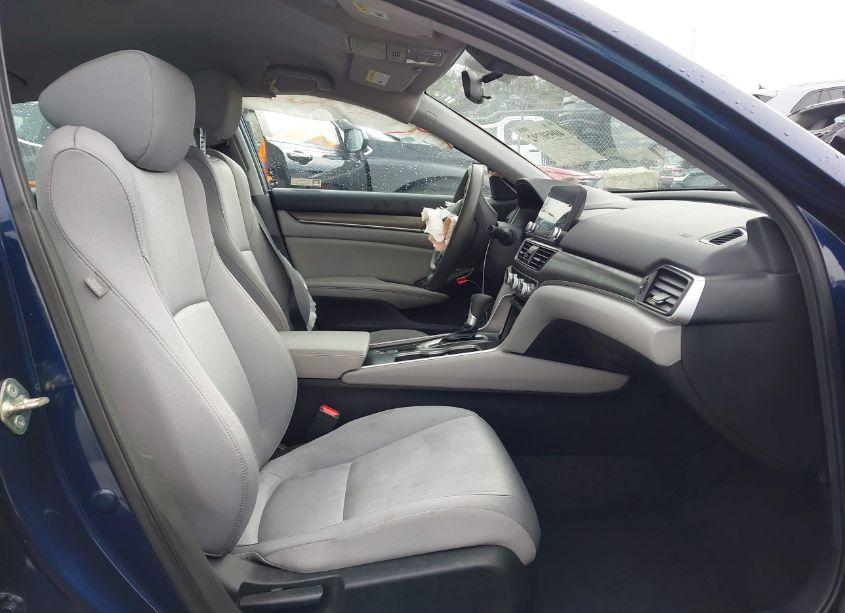 Photo 5 of 2019 Honda Accord LX (VIN 1HGCV1F13KA110527)