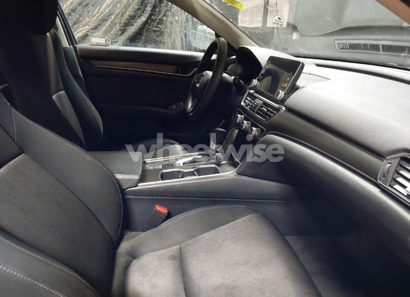 Photo 5 of 2020 Honda Accord LX (VIN 1HGCV1F13LA007349)