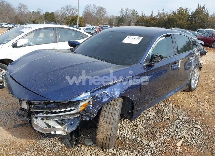Photo 2 of 2020 Honda Accord LX (VIN 1HGCV1F13LA099675)