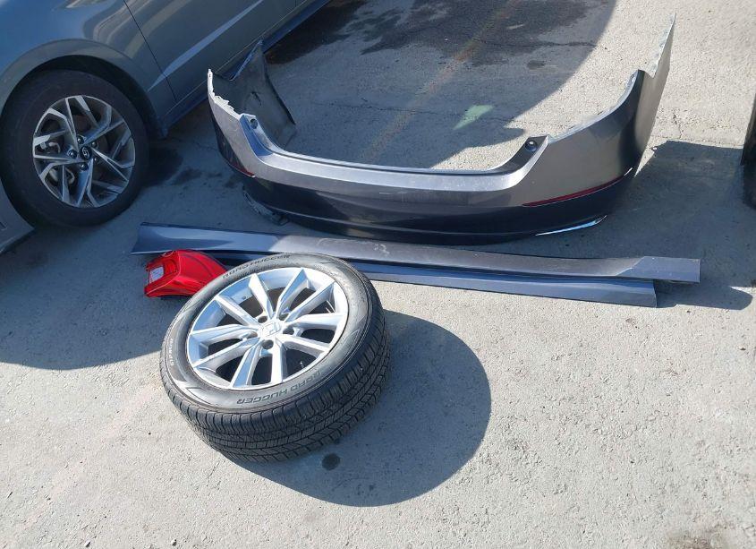 Photo 12 of 2021 Honda Accord LX (VIN 1HGCV1F13MA001214)