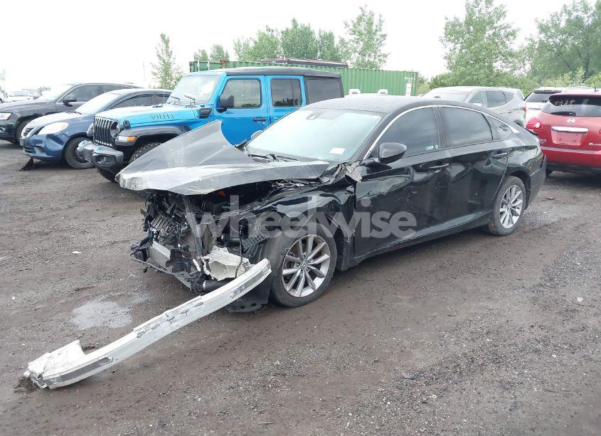 Photo 2 of 2021 Honda Accord LX (VIN 1HGCV1F13MA085809)