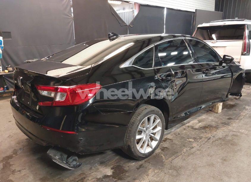 Photo 4 of 2022 Honda Accord LX (VIN 1HGCV1F13NA055842)