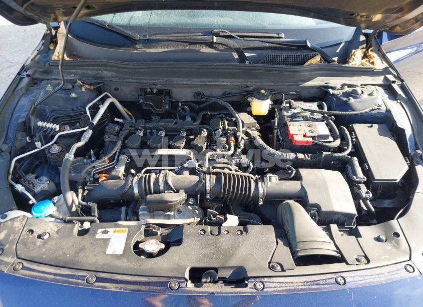 Photo 10 of 2018 Honda Accord LX (VIN 1HGCV1F14JA028966)