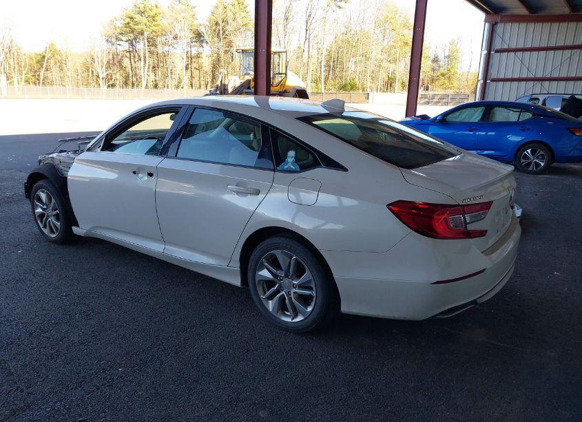 Photo 3 of 2018 Honda Accord LX (VIN 1HGCV1F14JA088200)