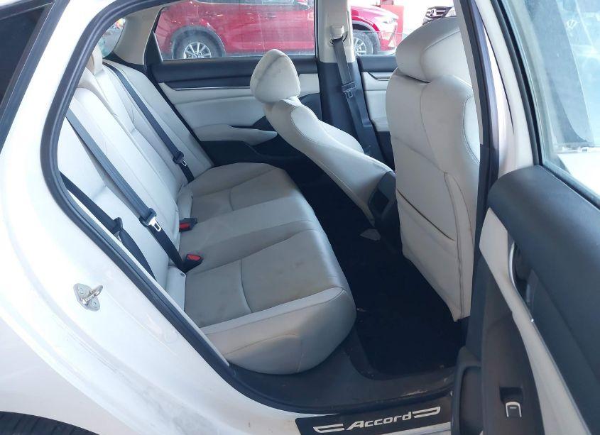 Photo 8 of 2018 Honda Accord LX (VIN 1HGCV1F14JA088200)