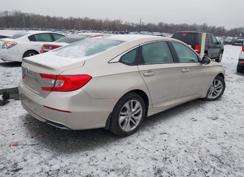 Photo 4 of 2018 Honda Accord LX (VIN 1HGCV1F14JA096832)