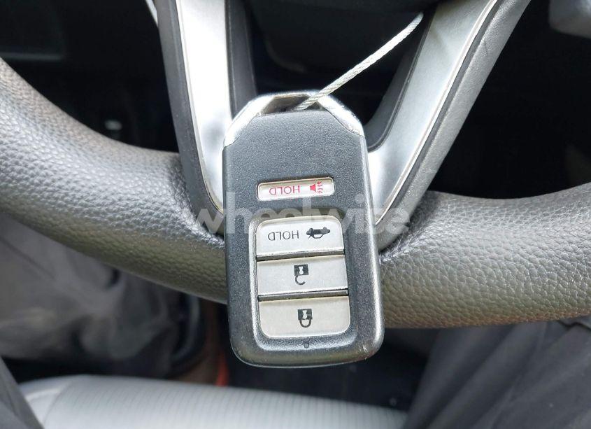 Photo 11 of 2018 Honda Accord LX (VIN 1HGCV1F14JA151814)