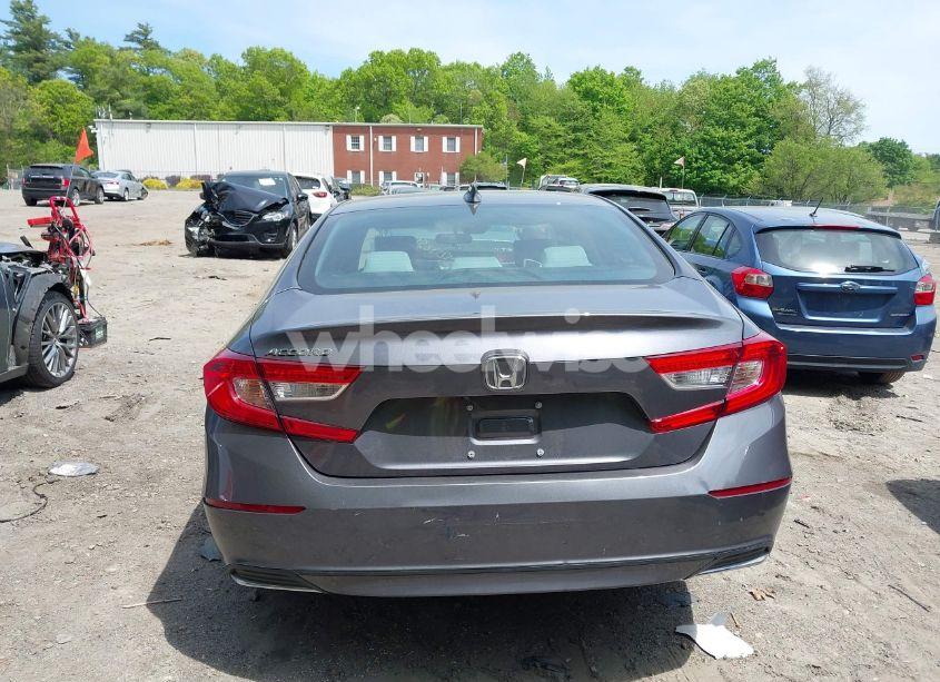 Photo 16 of 2018 Honda Accord LX (VIN 1HGCV1F14JA151814)