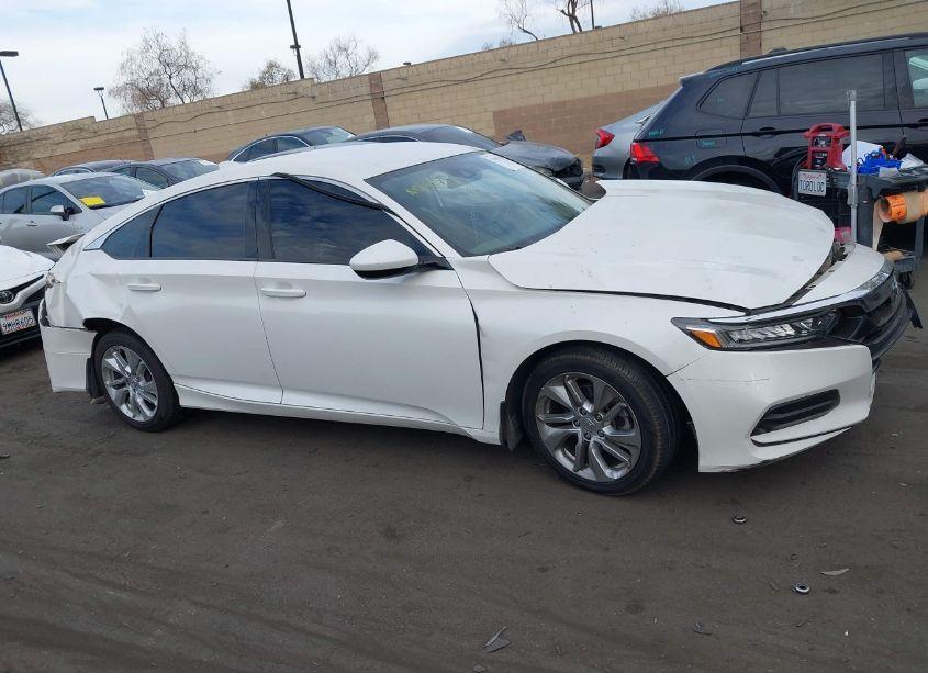 Photo 14 of 2018 Honda Accord LX (VIN 1HGCV1F14JA162487)