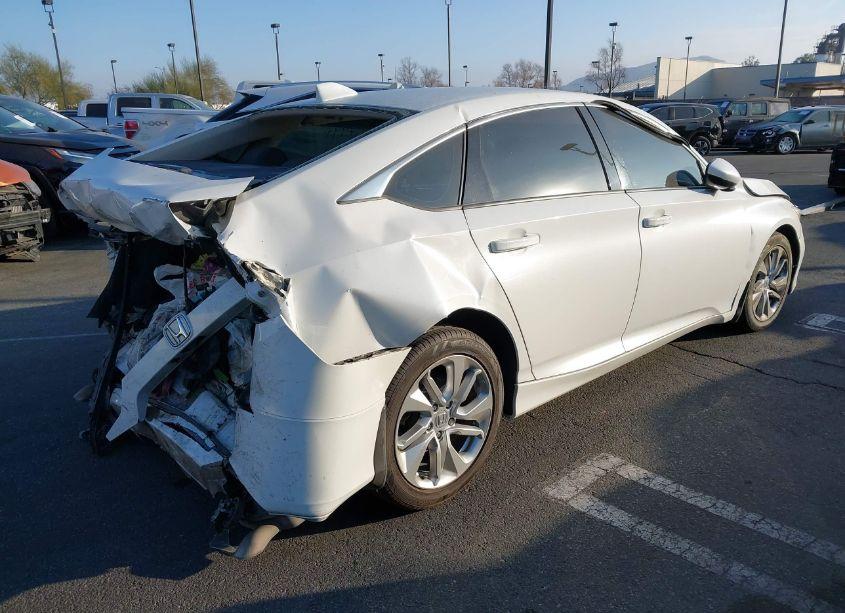Photo 4 of 2018 Honda Accord LX (VIN 1HGCV1F14JA162487)