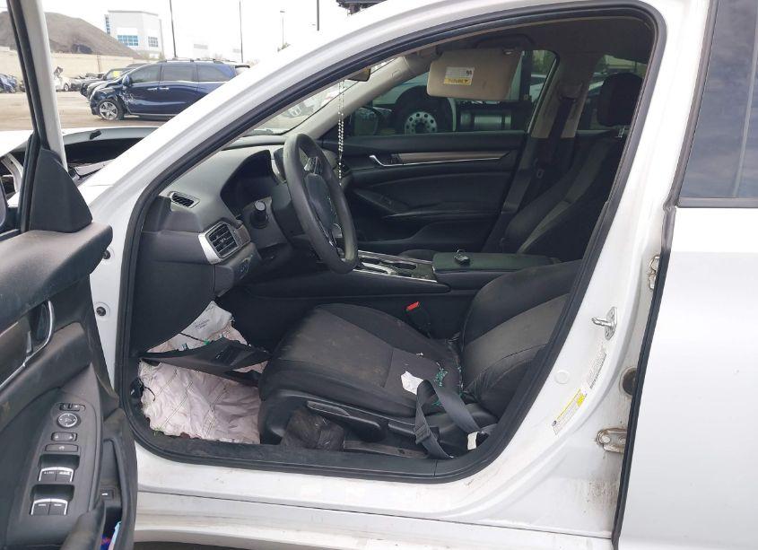 Photo 5 of 2018 Honda Accord LX (VIN 1HGCV1F14JA162487)