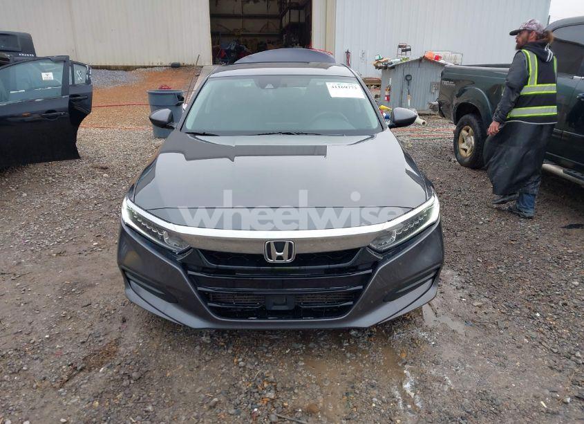 Photo 12 of 2018 Honda Accord LX (VIN 1HGCV1F14JA222123)