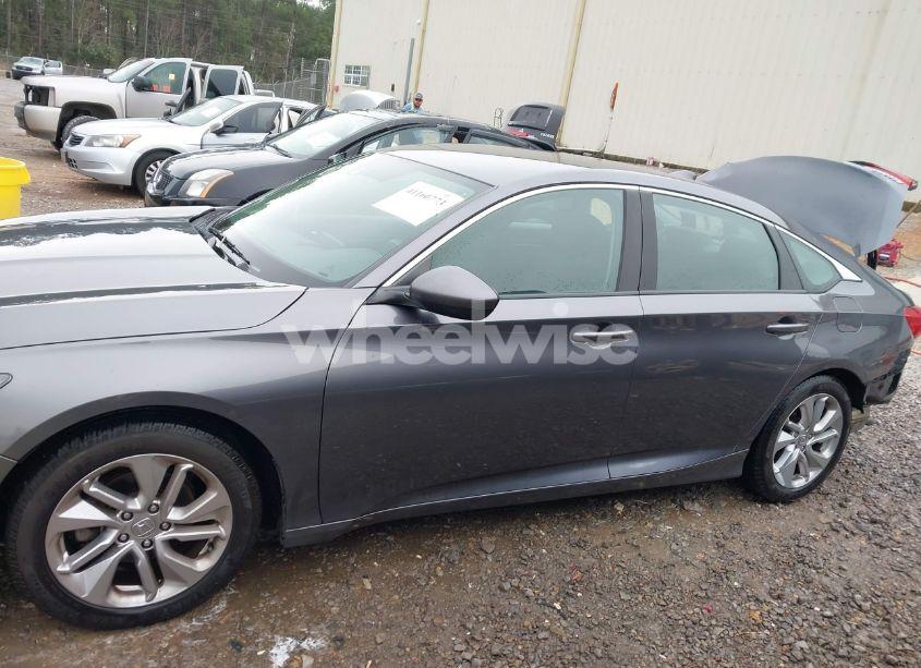Photo 14 of 2018 Honda Accord LX (VIN 1HGCV1F14JA222123)