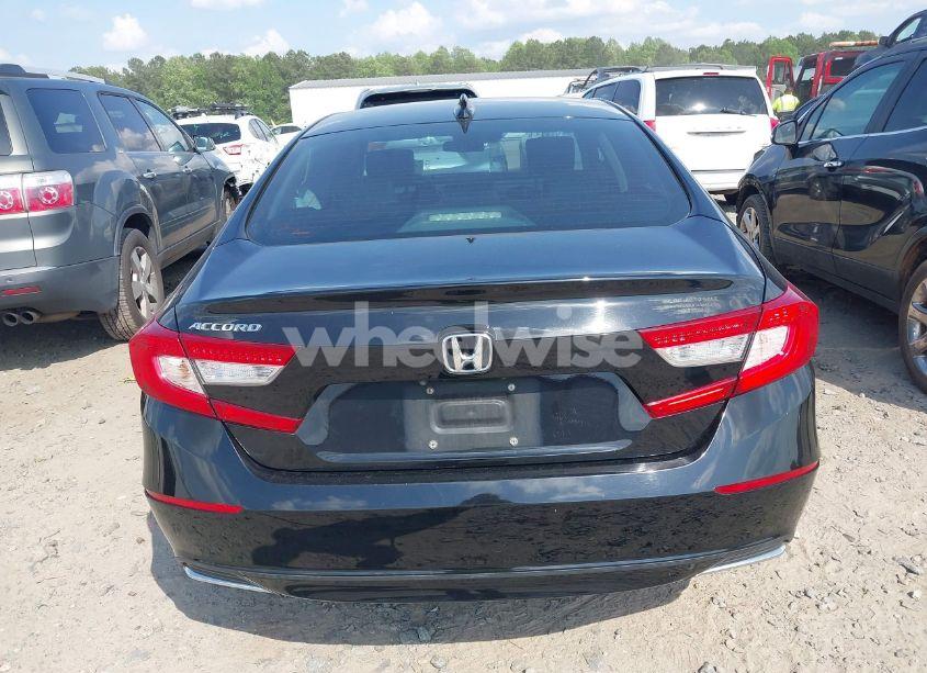 Photo 16 of 2018 Honda Accord LX (VIN 1HGCV1F14JA233526)