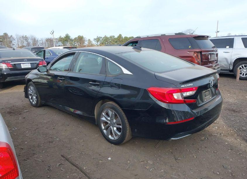 Photo 14 of 2018 Honda Accord LX (VIN 1HGCV1F14JA238189)