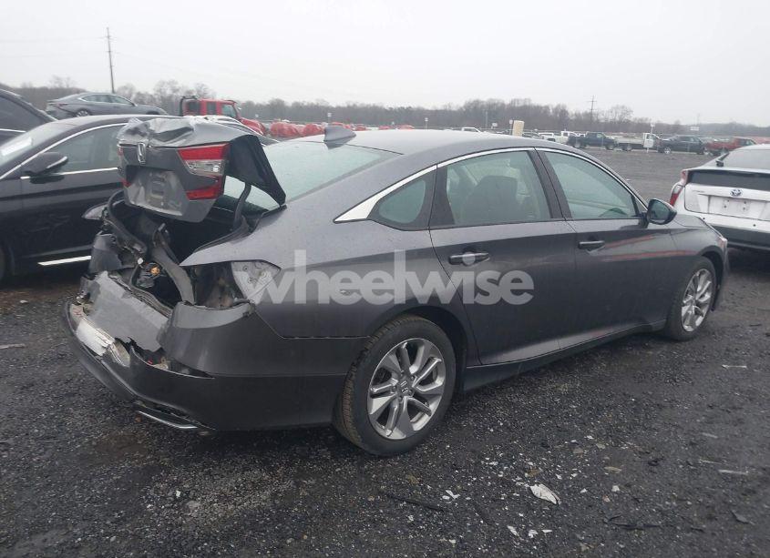 Photo 4 of 2018 Honda Accord LX (VIN 1HGCV1F14JA240301)