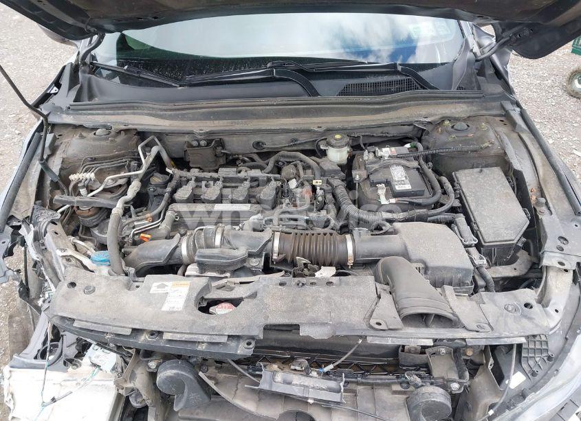 Photo 10 of 2018 Honda Accord LX (VIN 1HGCV1F14JA257115)