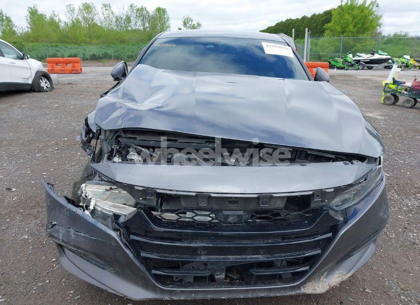 Photo 13 of 2018 Honda Accord LX (VIN 1HGCV1F14JA257115)