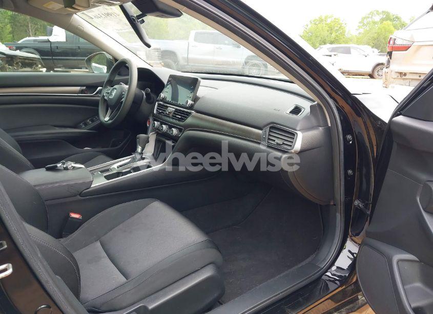 Photo 5 of 2019 Honda Accord LX (VIN 1HGCV1F14KA062794)