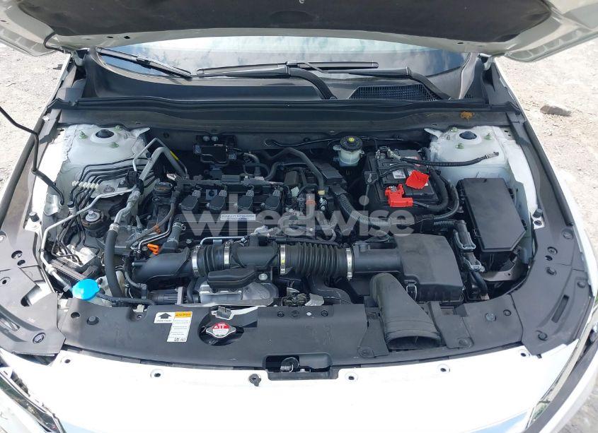 Photo 10 of 2019 Honda Accord LX (VIN 1HGCV1F14KA067624)