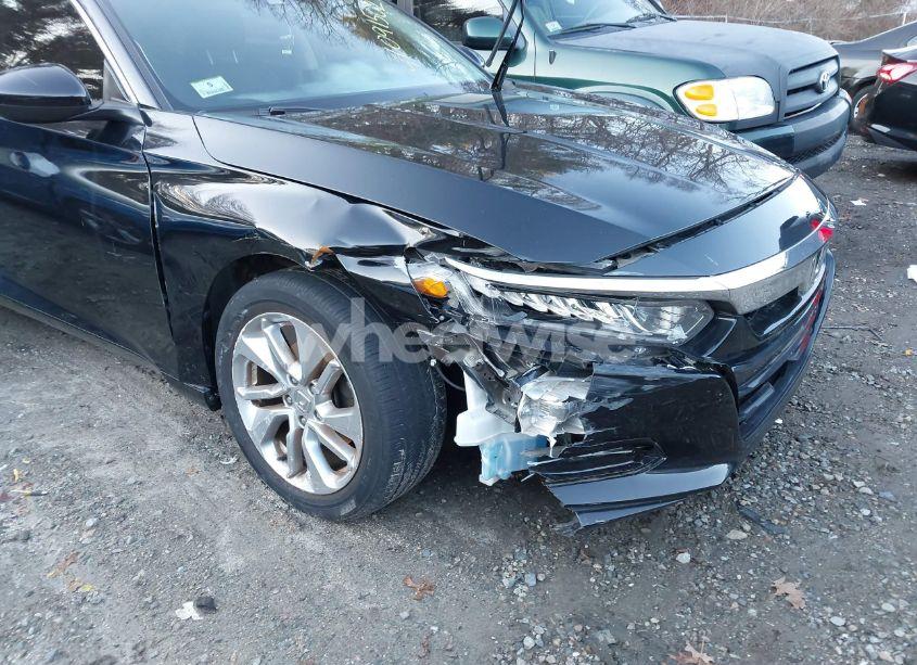 Photo 6 of 2019 Honda Accord LX (VIN 1HGCV1F14KA068269)