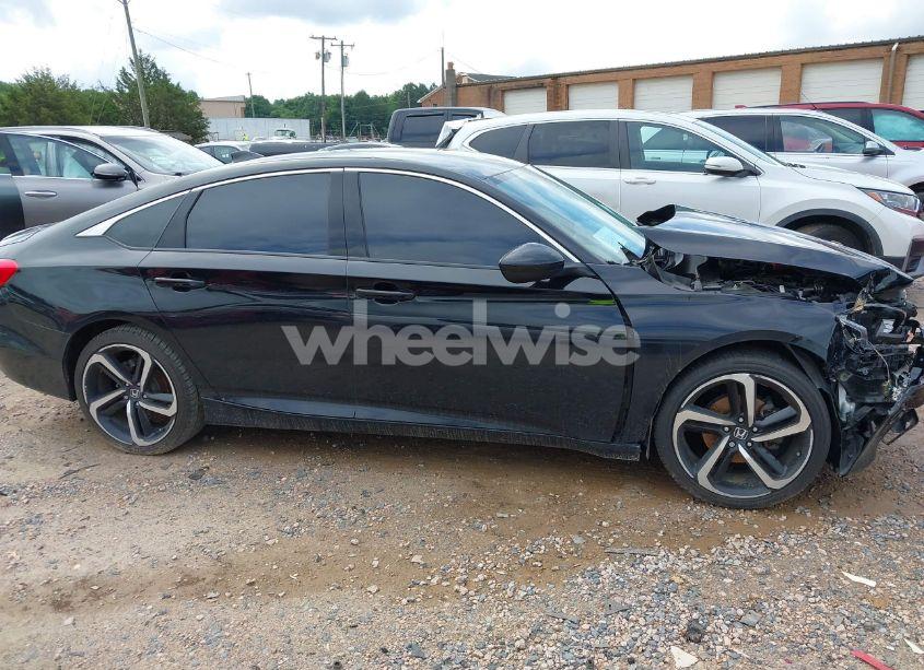 Photo 13 of 2019 Honda Accord LX (VIN 1HGCV1F14KA122136)