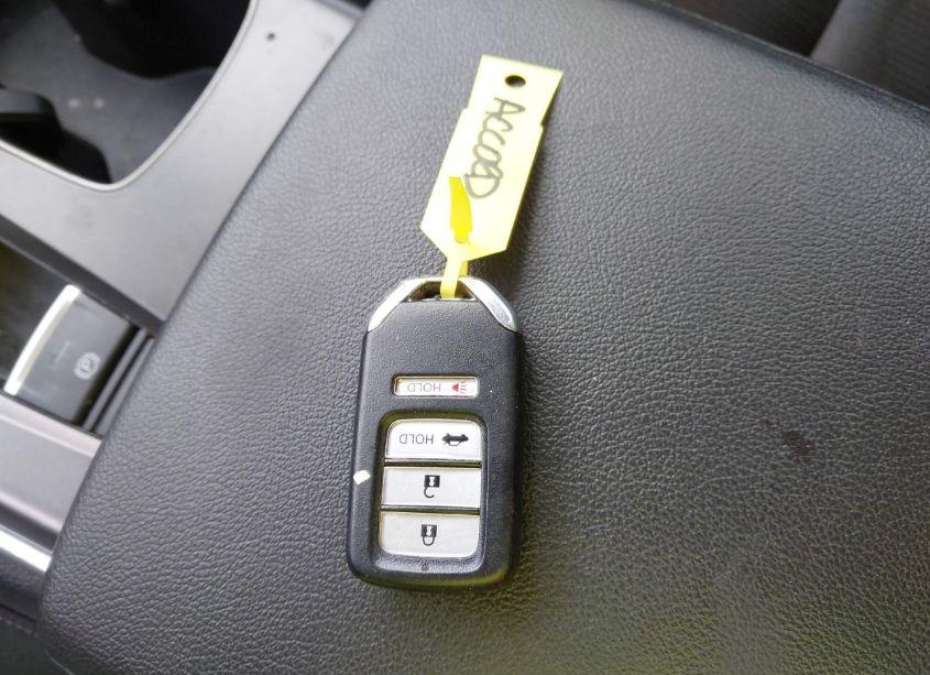 Photo 11 of 2019 Honda Accord LX (VIN 1HGCV1F14KA172468)