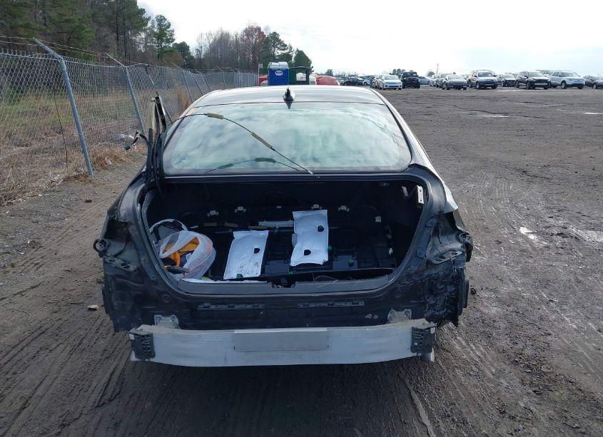 Photo 17 of 2019 Honda Accord LX (VIN 1HGCV1F14KA172468)