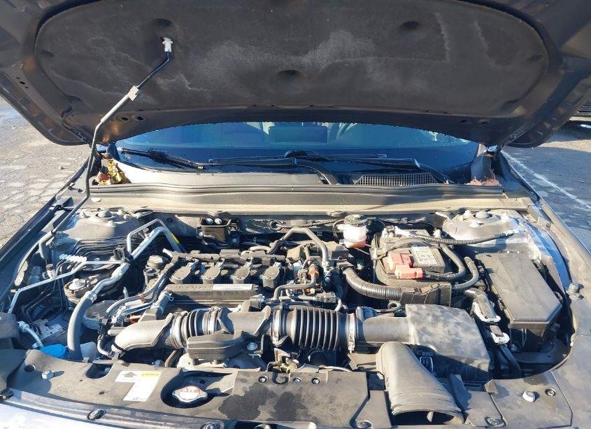 Photo 10 of 2020 Honda Accord LX (VIN 1HGCV1F14LA070119)