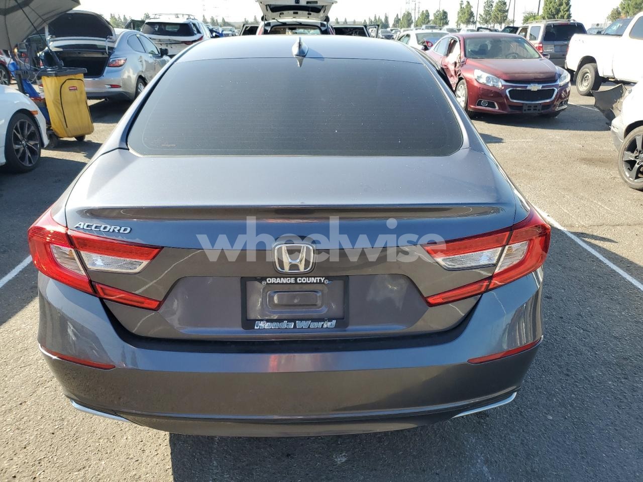 Photo 6 of 2021 HONDA ACCORD LX (VIN 1HGCV1F14MA075595)