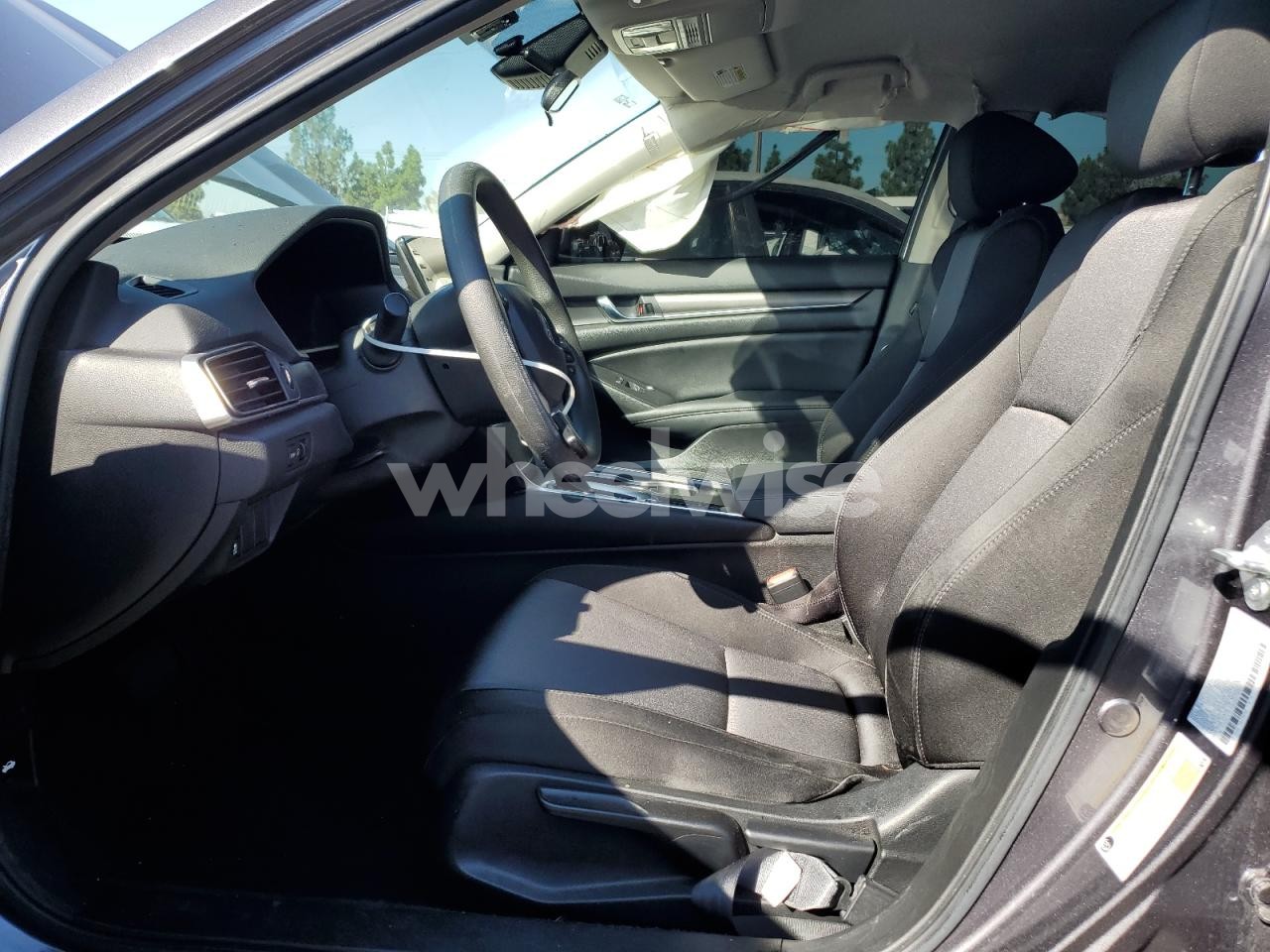 Photo 7 of 2021 HONDA ACCORD LX (VIN 1HGCV1F14MA075595)