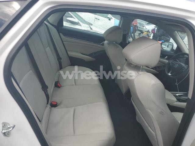 Photo 7 of 2022 HONDA ACCORD LX N/A (VIN 1HGCV1F14NA065697)