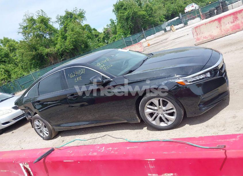 Photo 14 of 2018 Honda Accord LX (VIN 1HGCV1F15JA008323)