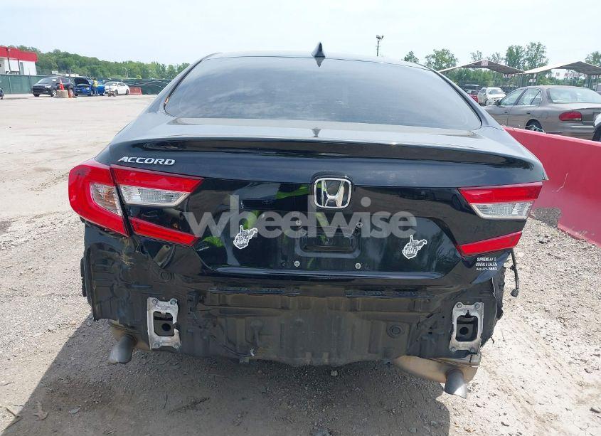 Photo 17 of 2018 Honda Accord LX (VIN 1HGCV1F15JA008323)
