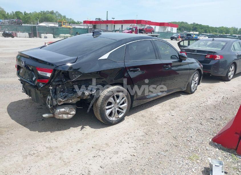 Photo 4 of 2018 Honda Accord LX (VIN 1HGCV1F15JA008323)