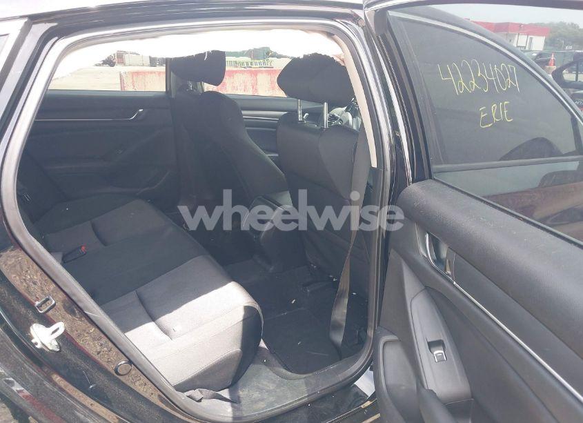 Photo 8 of 2018 Honda Accord LX (VIN 1HGCV1F15JA008323)