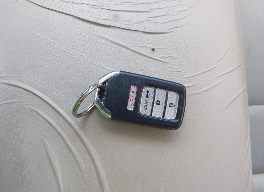 Photo 11 of 2018 Honda Accord LX (VIN 1HGCV1F15JA074418)