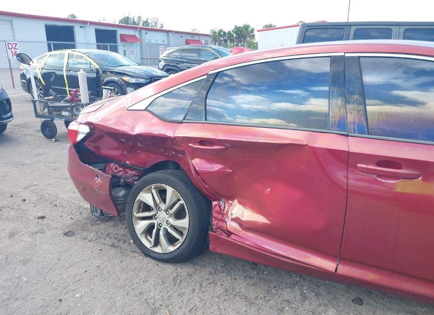 Photo 6 of 2018 Honda Accord LX (VIN 1HGCV1F15JA074418)