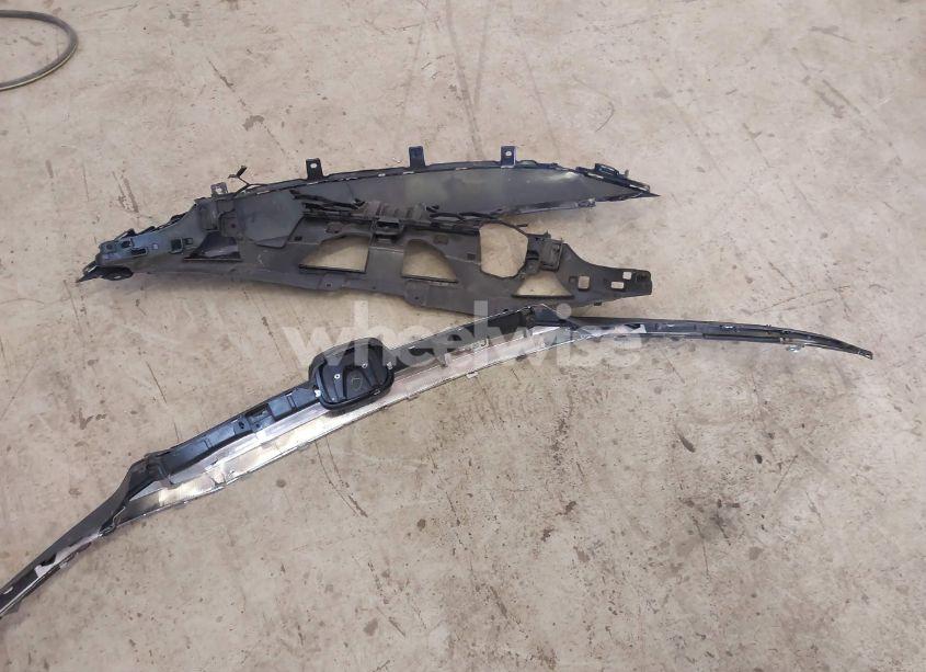 Photo 12 of 2018 Honda Accord LX (VIN 1HGCV1F15JA100872)