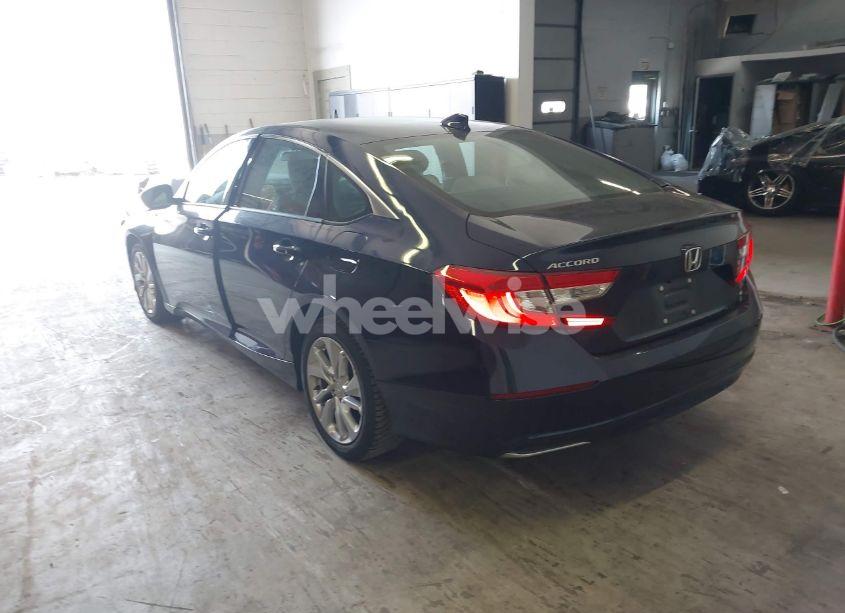 Photo 3 of 2018 Honda Accord LX (VIN 1HGCV1F15JA100872)