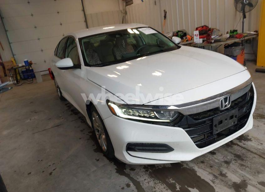 2018 Honda Accord LX (VIN 1HGCV1F15JA131636) main photo