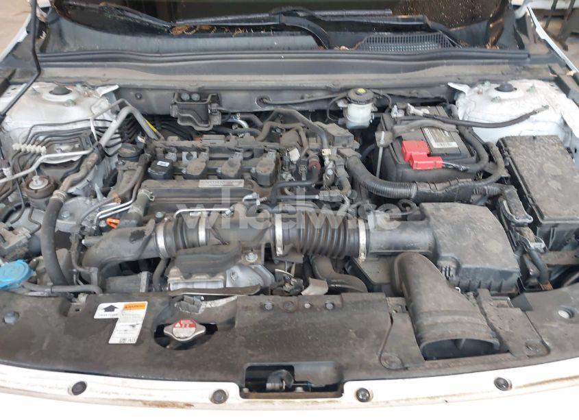 Photo 10 of 2018 Honda Accord LX (VIN 1HGCV1F15JA131636)