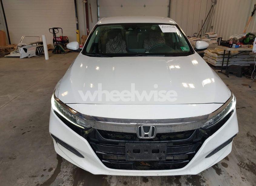 Photo 12 of 2018 Honda Accord LX (VIN 1HGCV1F15JA131636)
