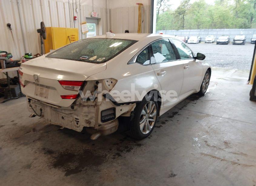 Photo 4 of 2018 Honda Accord LX (VIN 1HGCV1F15JA131636)