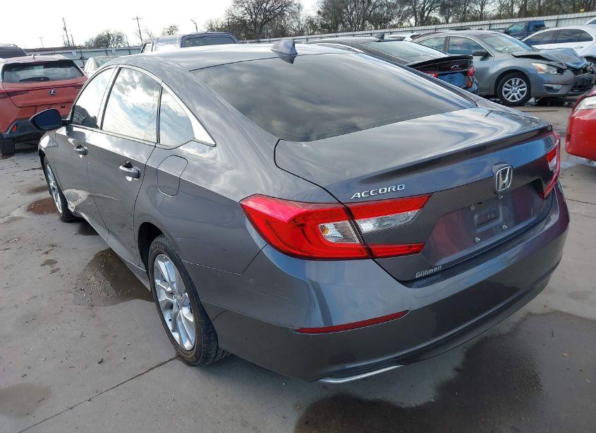 Photo 3 of 2018 Honda Accord LX (VIN 1HGCV1F15JA202267)