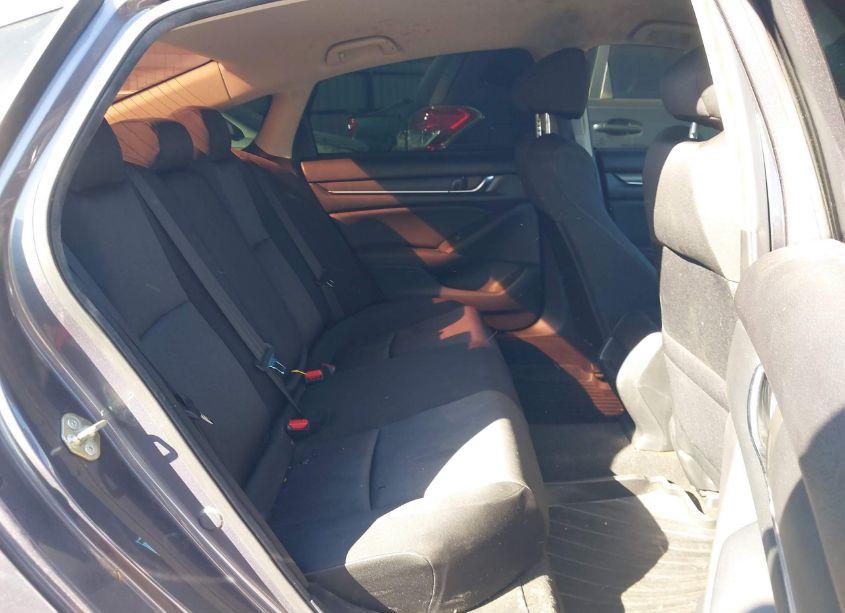 Photo 8 of 2018 Honda Accord LX (VIN 1HGCV1F15JA202267)