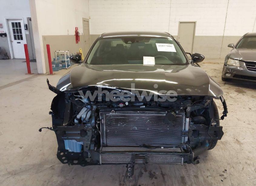 Photo 13 of 2018 Honda Accord LX (VIN 1HGCV1F15JA207131)