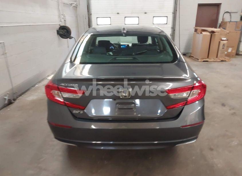 Photo 17 of 2018 Honda Accord LX (VIN 1HGCV1F15JA219134)